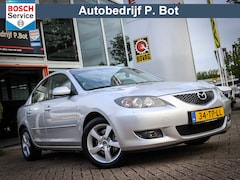 Mazda 3 - 3 1.6 Executive Airco/Leder