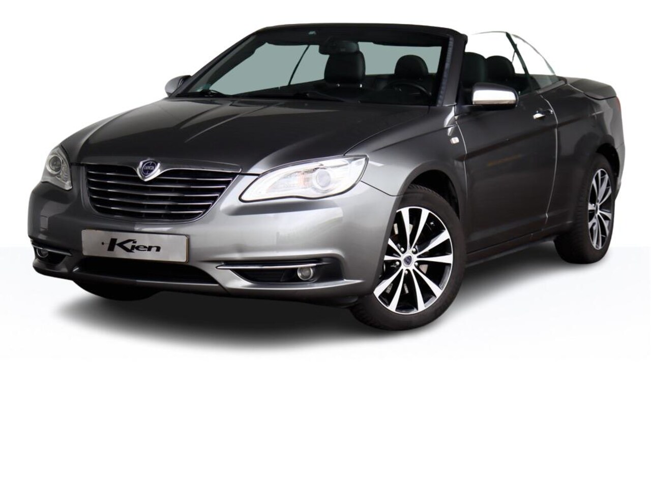 Lancia Flavia - Cabriolet 2.4 Automaat | Navi | Stoelverwarming | 18 INCH | - AutoWereld.nl