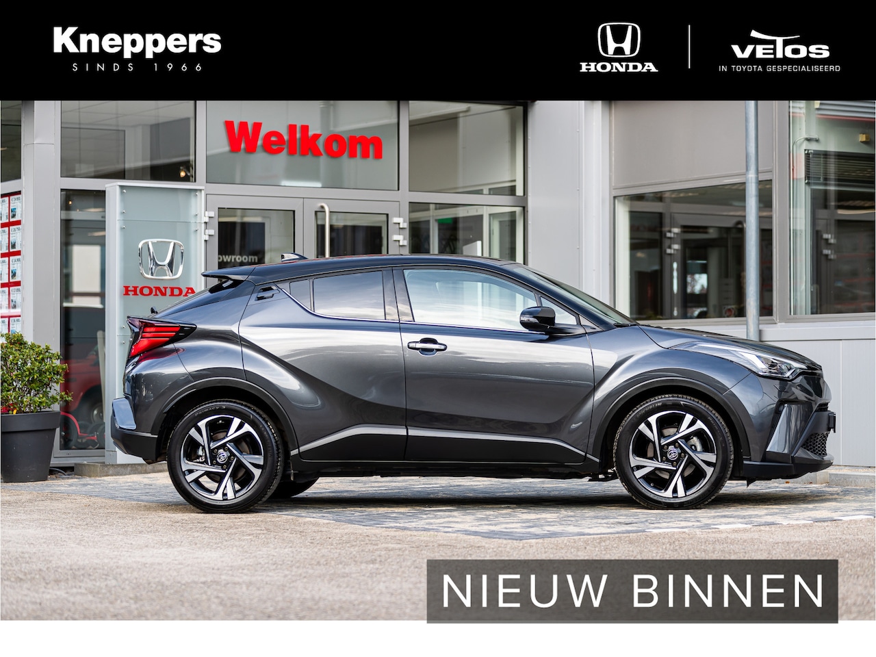 Toyota C-HR - 1.8 Hybrid Bi-tone Dodehoek detectie, Parkeersensoren voor + achter, Apple/Android ,  All- - AutoWereld.nl