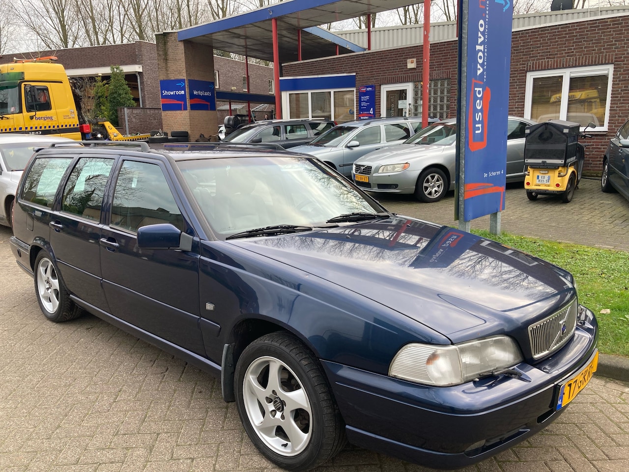 Volvo V70 - 2.5 145PK Aut. LPG G3 - AutoWereld.nl