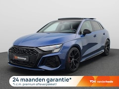 Audi RS3 - Sportback 2.5 TFSI RS 3 quattro 400PK S-Tronic Panoramadak, Keyless, Elektrische achterkle