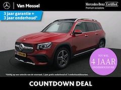 Mercedes-Benz GLB - 200 AMG Line 7p. / Panoramadak/ Sfeerverlichting/ Keyless GO/