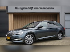 Skoda Superb Combi - 1.4 TSI 218pk iV Business Edition Plus Pano.Dak Elek.Trekhaak LED 17inch LM Stuur & Stoelv