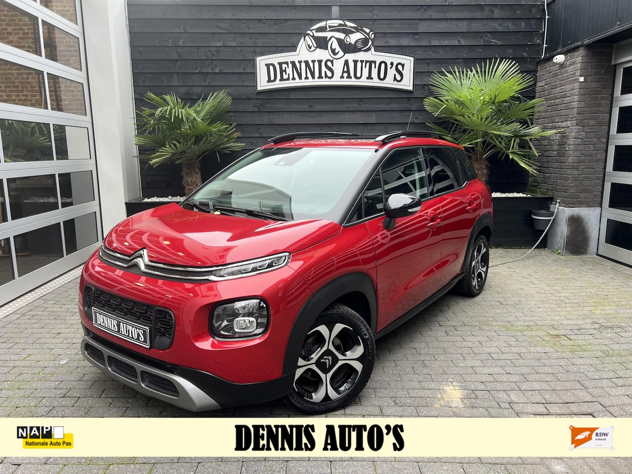 Citroën C3 Aircross - 1.2 PureTech Shine Automaat, Panoramadak! - AutoWereld.nl