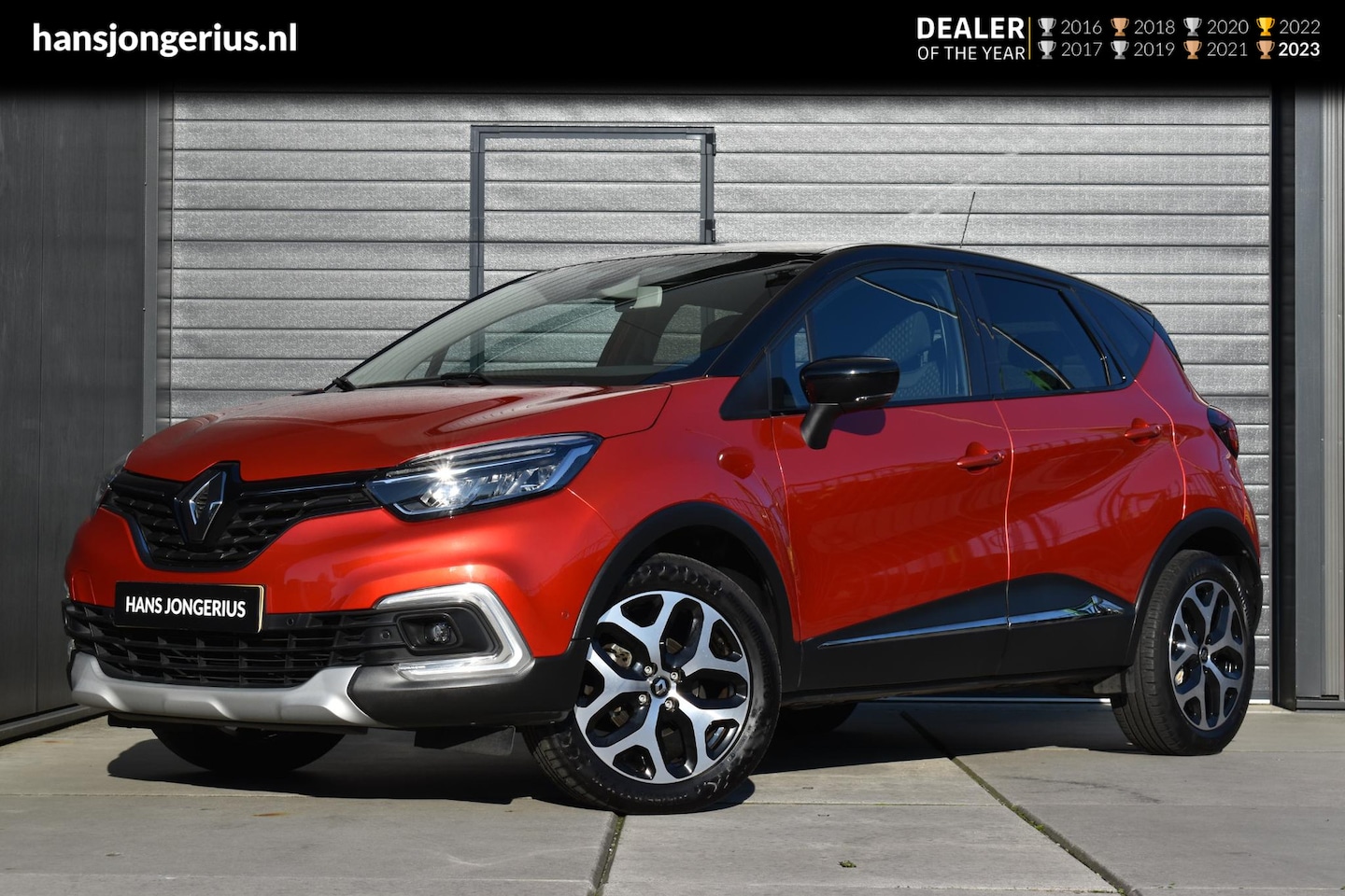 Renault Captur - TCe 90 Intens | CAMERA | NAVI | CRUISE CONTROL | CLIMATE CONTROL | PDC | LMV - AutoWereld.nl