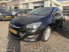 Opel Astra - 1.4 Turbo Sport