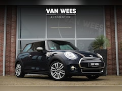 MINI Cooper - 1.5 F56 Chili Serious Business 7-Edition| 2e eigenaar | NL auto | Navi | Sportstoelen | Sp