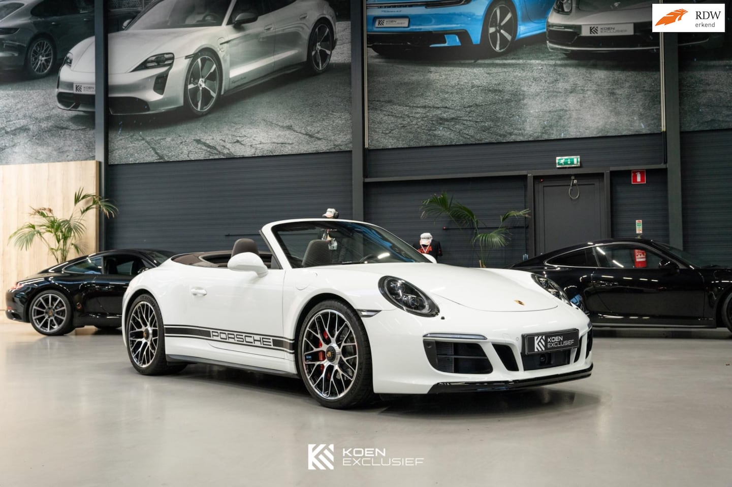 Porsche 911 Cabrio - 991 3.0 Carrera 4 GTS Km stand 50943 BTW - AutoWereld.nl