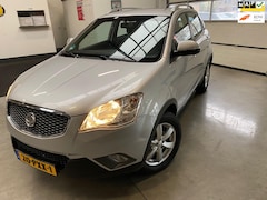 SsangYong Korando - 2.0 XDI|4WD|Trekhaak|Cruise|Airco