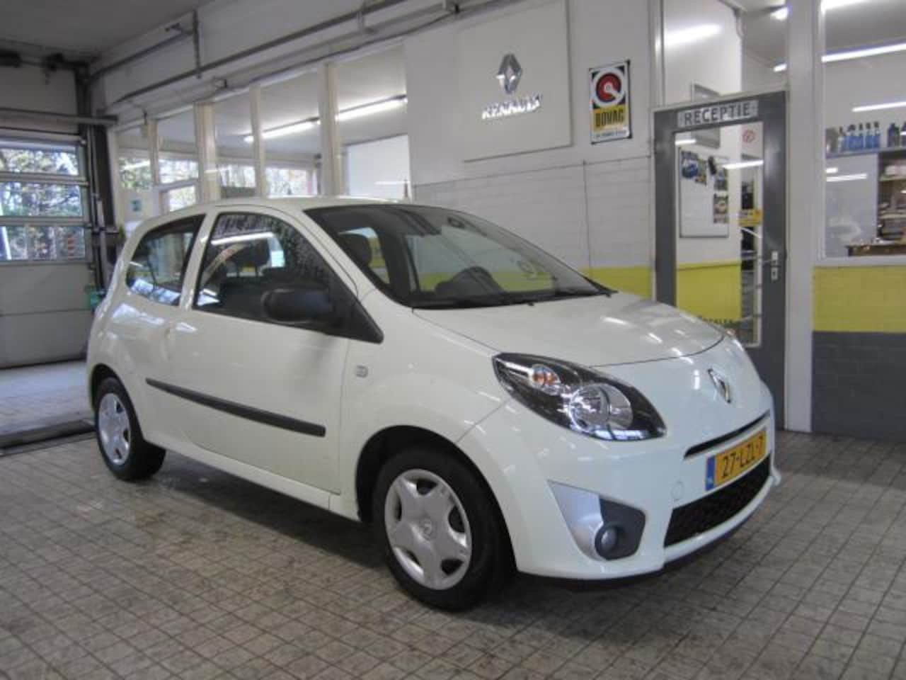 Renault Twingo - 1.2-16V Authentique 1.2-16V Authentique - AutoWereld.nl