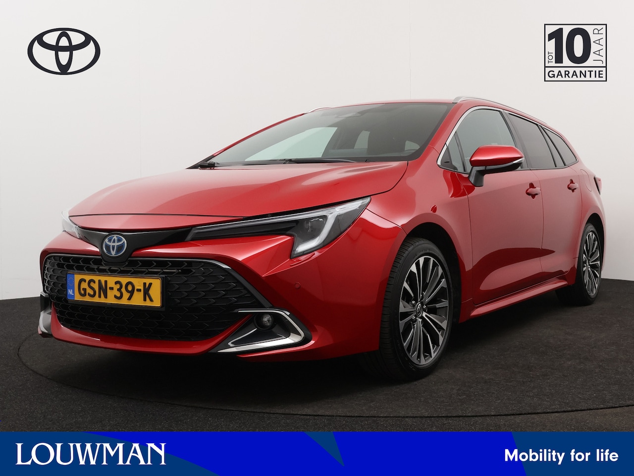 Toyota Corolla Touring Sports - Hybrid 200 First Edition Limited | Camera | Parkeersensoren | LM velgen | Draadloze telefo - AutoWereld.nl