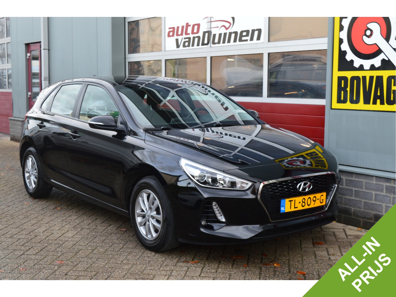 Hyundai i30 - 1.0 T-GDI Comfort O.a: PDC. Camera, DAB, Carplay, Clima, Navi, Etc. All-in prijs! - AutoWereld.nl