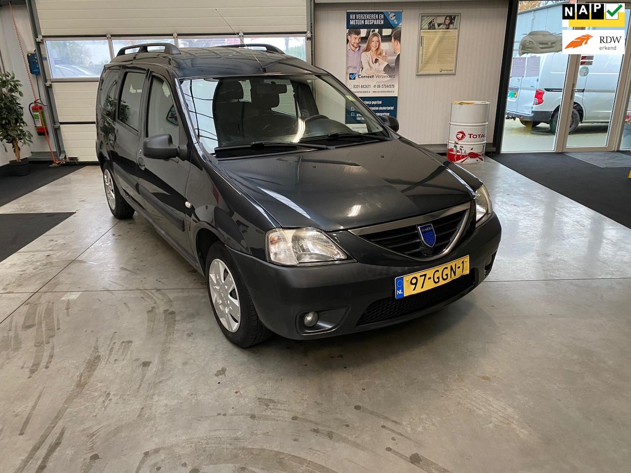 Dacia Logan MCV - 1.6-16V|7 zitter|Airco|Trekhaak - AutoWereld.nl