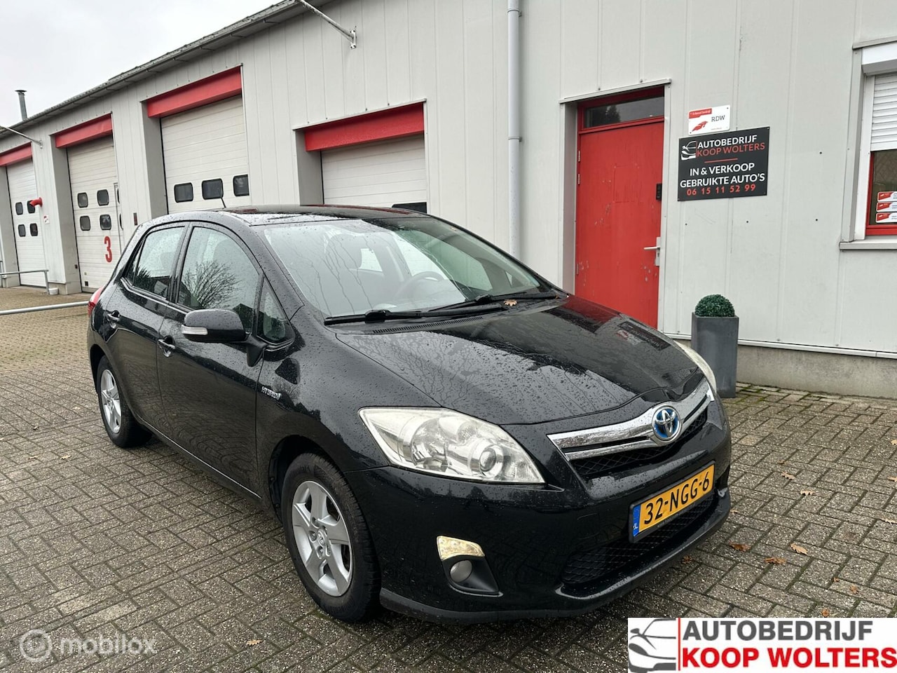 Toyota Auris - 1.8 Full Hybrid Aspiration 1.8 Full Hybrid Aspiration - AutoWereld.nl