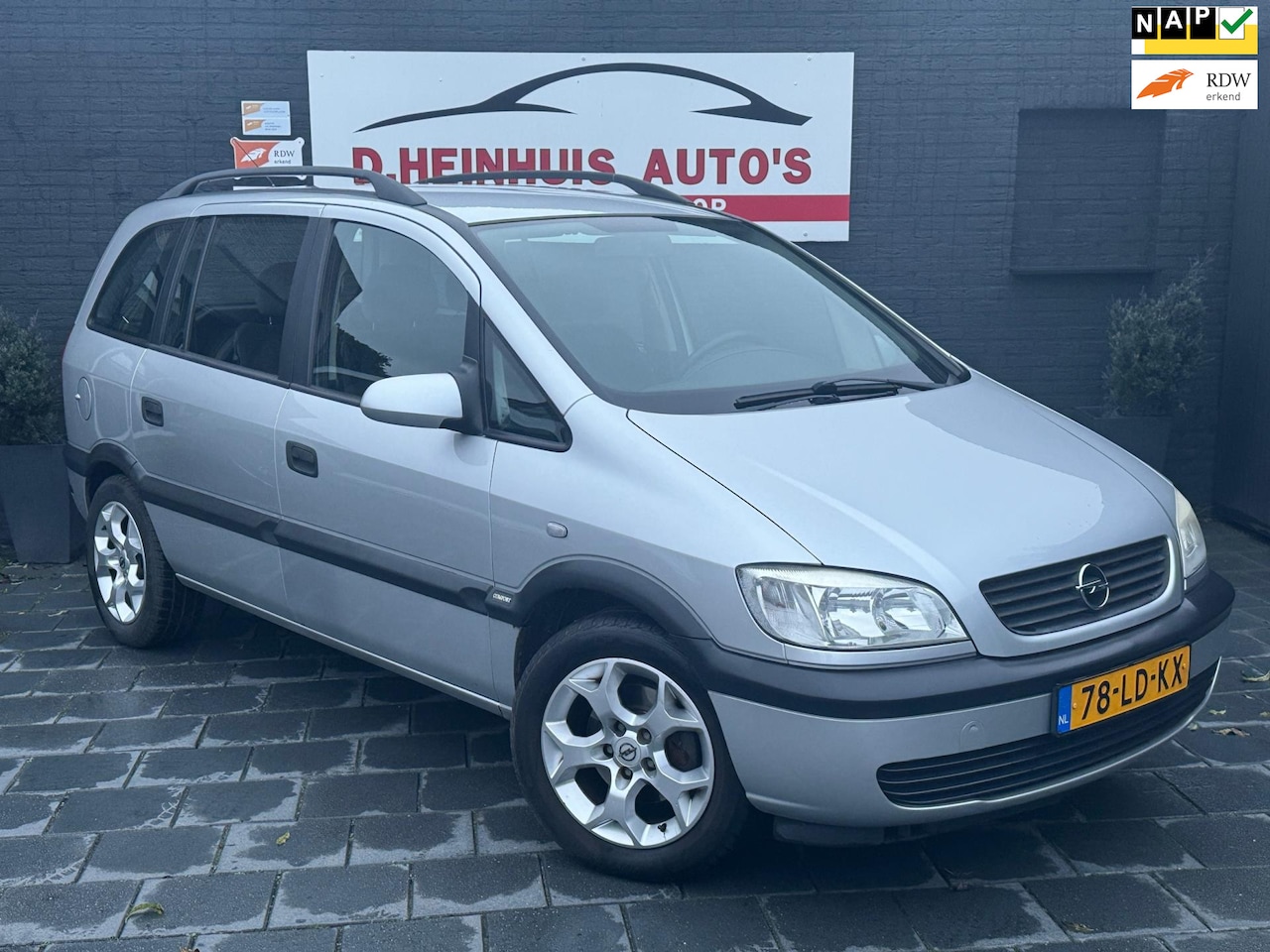 Opel Zafira - 1.6-16V Comfort *APK NIEUW*7 PERSOOONS* - AutoWereld.nl