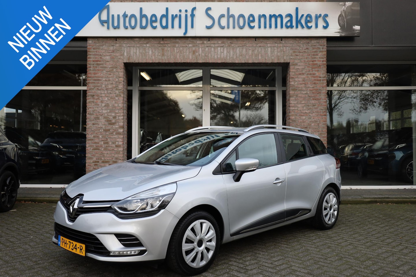 Renault Clio Estate - 0.9 TCe Zen DAB TREKHAAK NAVI PDC AIRCO NAP - AutoWereld.nl