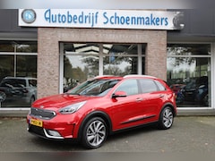 Kia Niro - 1.6 GDi Hybrid ExecutiveLine LEER PANO TREKHAAK CARPLAY MEMORY DAB NAVI STOELKOELING 4xSTO