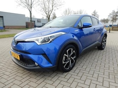 Toyota C-HR - 1.8 Hybrid Business Intro