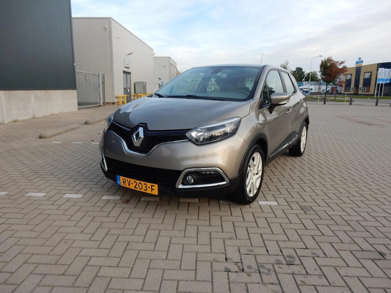 Renault Captur - 1.2 TCe Dynamique 1.2 TCe Dynamique - AutoWereld.nl