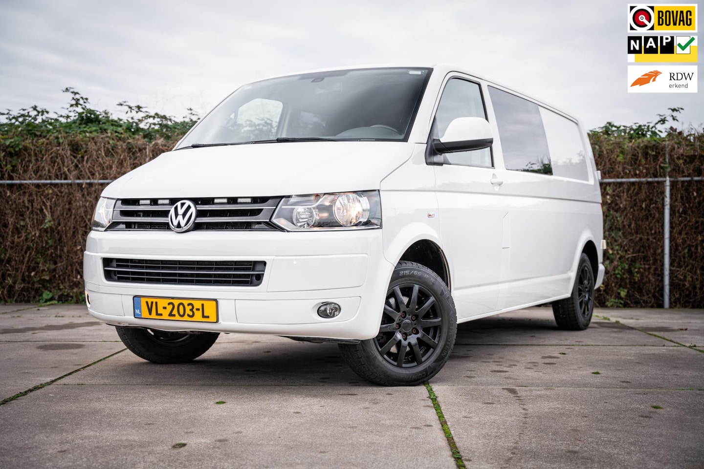 Volkswagen Transporter - 2.0 TDI L2H1 comfortline |Dubbele cabine | Automaat | Navigatie | Parkeerhulp | Cruise con - AutoWereld.nl