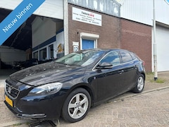 Volvo V40 - 2.0 D2 Ocean Race Business