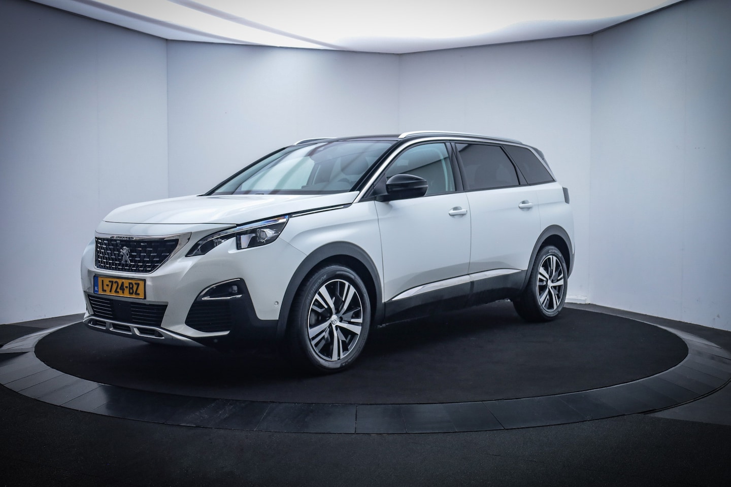 Peugeot 5008 - 1.6T Allure 165Pk 7Pers. FULL LED/MEMORY/360 CAM/STOELVERW.+MASSAGE/CARPLAY/DAB+/CLIMA/CRU - AutoWereld.nl