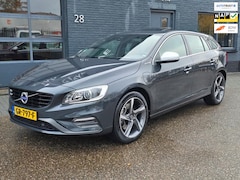 Volvo V60 - 2.4 D6 Twin Engine R-Design UITSLUITEND ONDERHOUDEN BOEKJES EN NAP