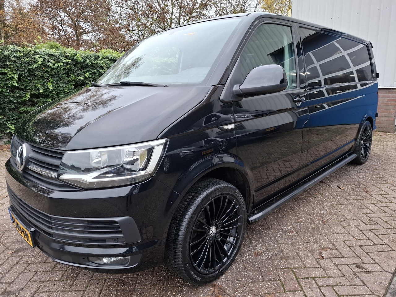 Volkswagen Transporter - 2.0 TDI L2H1 AIRCO/CRUISE/ANDROID/PDC/3-ZITS 150PK - AutoWereld.nl