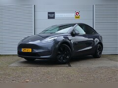 Tesla Model Y - Long Range AWD 75 kWh AutoPilot, Bank 3 delen