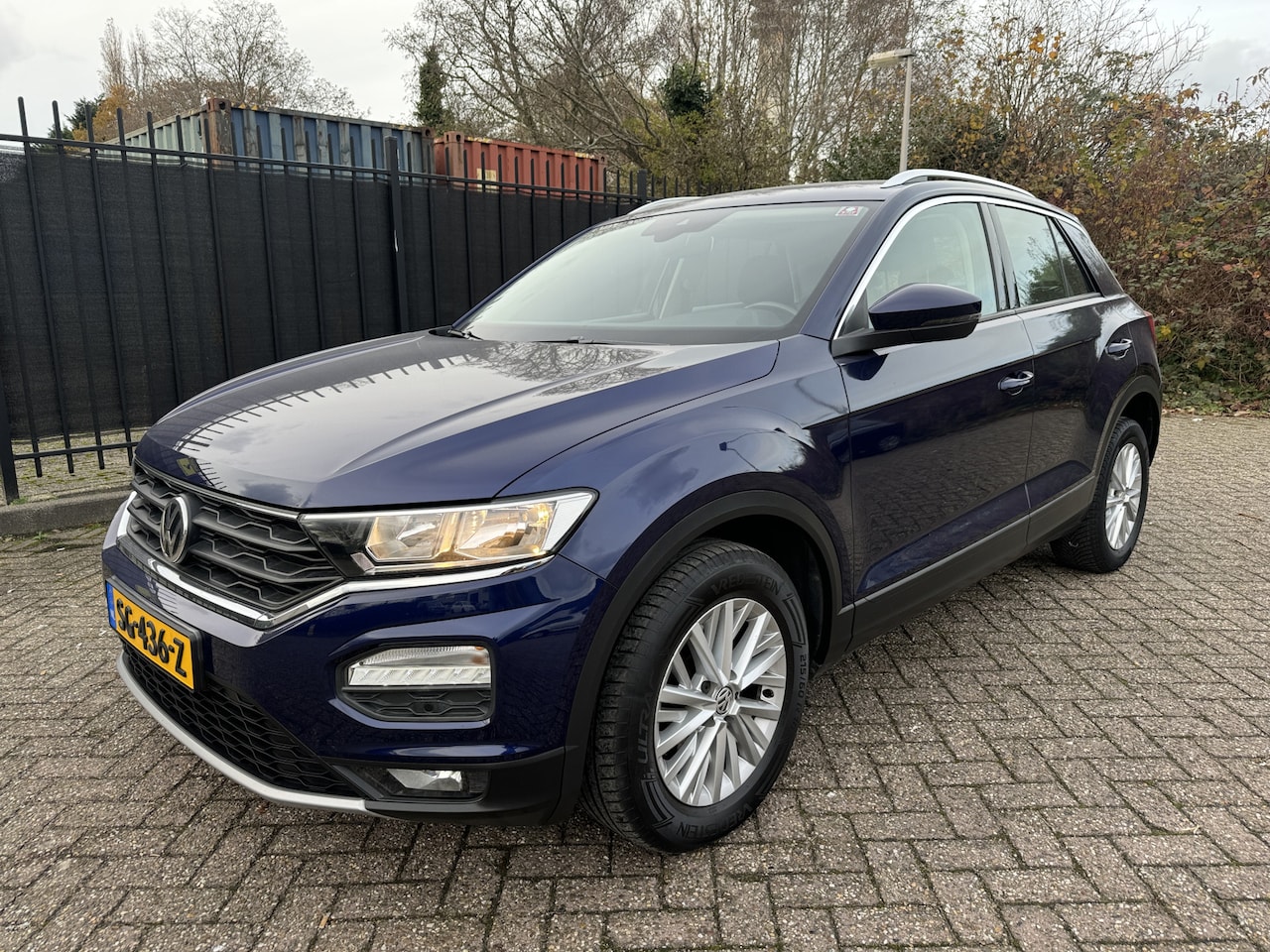 Volkswagen T-Roc - 1.0 TSI Style Clima/DAB/ACC/Trekh - AutoWereld.nl