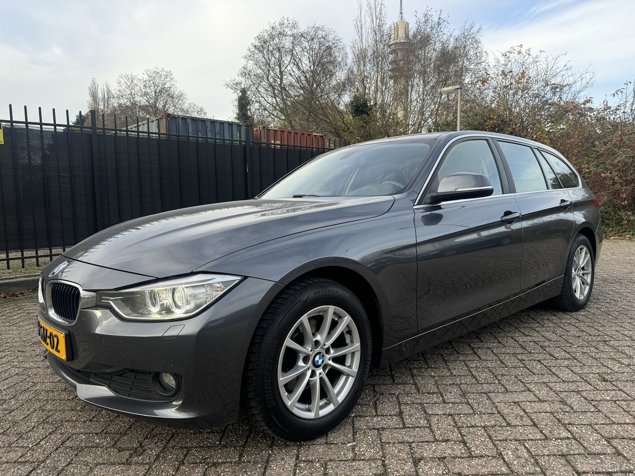 BMW 3-serie Touring - 316i Executive Upgrade Navi/Clima/Cruise/LMV - AutoWereld.nl