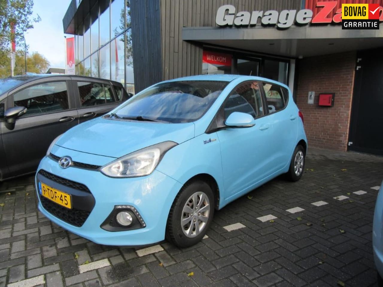 Hyundai i10 - 1.0i i-Motion Comfort Plus 1.0i i-Motion Comfort Plus - AutoWereld.nl