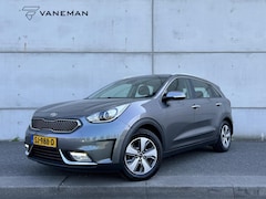 Kia Niro - 1.6 GDi Hybrid DynamicLine Automaat | Trekhaak | Camera | Navi | H-Leder | Clima | 16” Vel