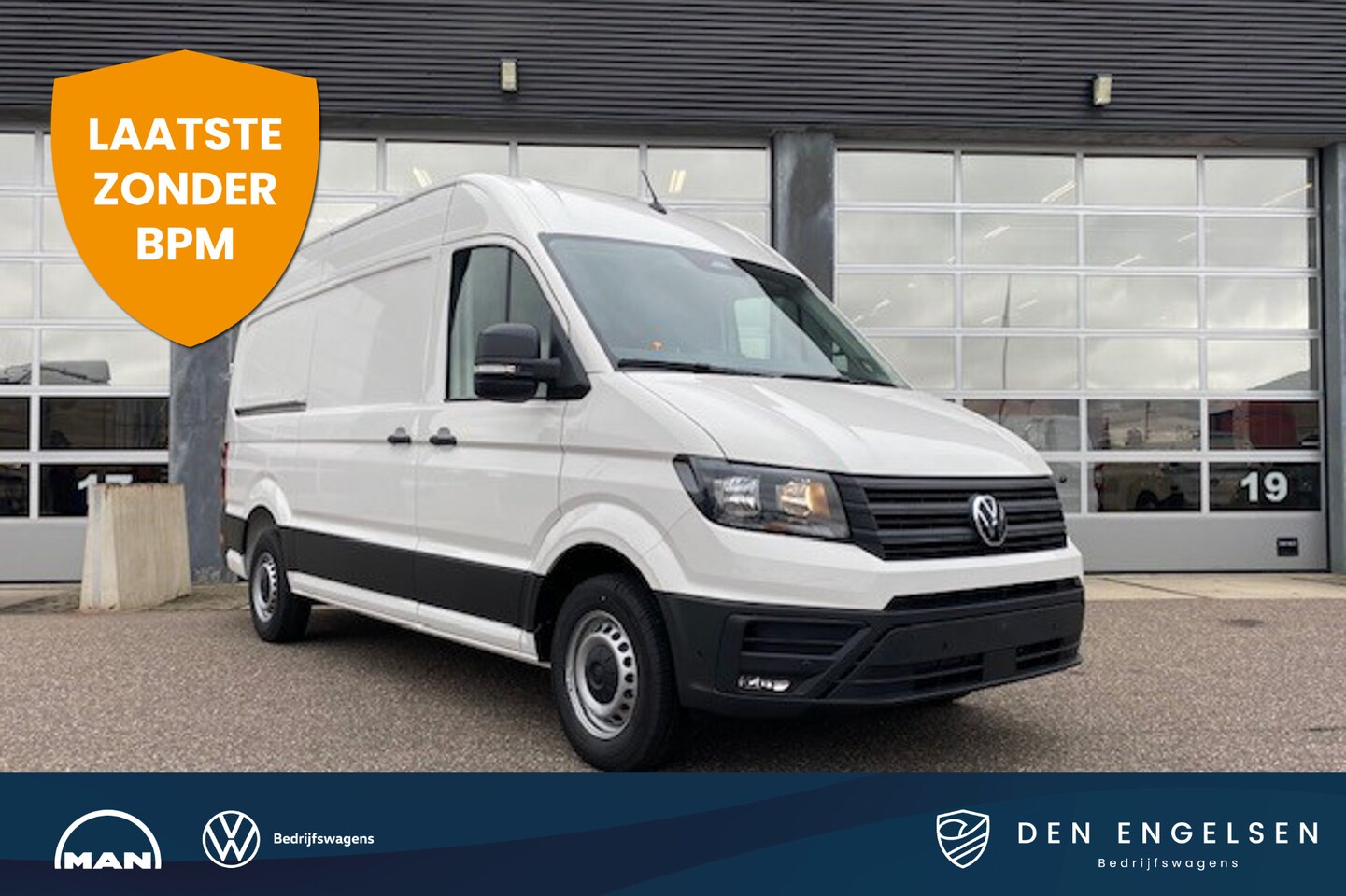 Volkswagen Crafter - 30 2.0 TDI 140PK L3H3 Highline AUTOMAAT, Modeljaar 2025, App Connect, Trekhaak - AutoWereld.nl