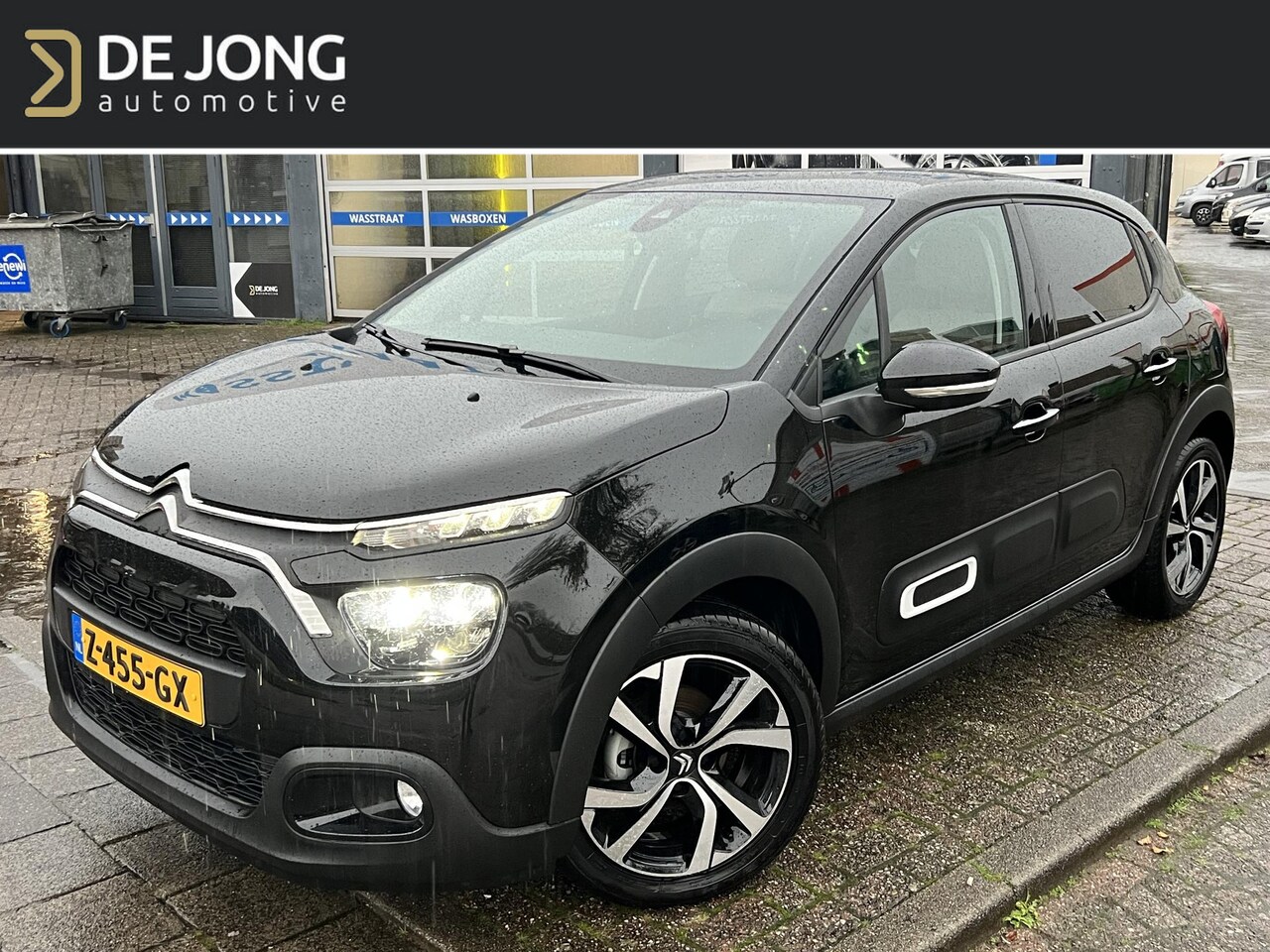 Citroën C3 - 1.2 PureTech Max Navi/Unieke kilometers/Applecarplay/Zeer luxe/Keyless/GEEN AFLEVERKOSTEN - AutoWereld.nl