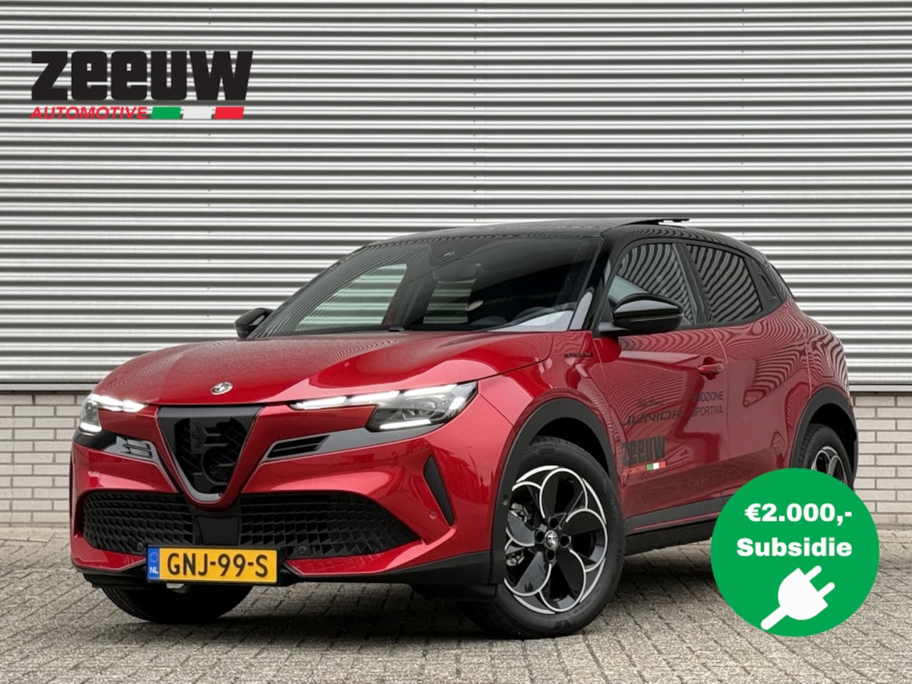 Alfa Romeo Junior - Elettrica Speciale 54 kWh | Techno Pack | Pano - AutoWereld.nl