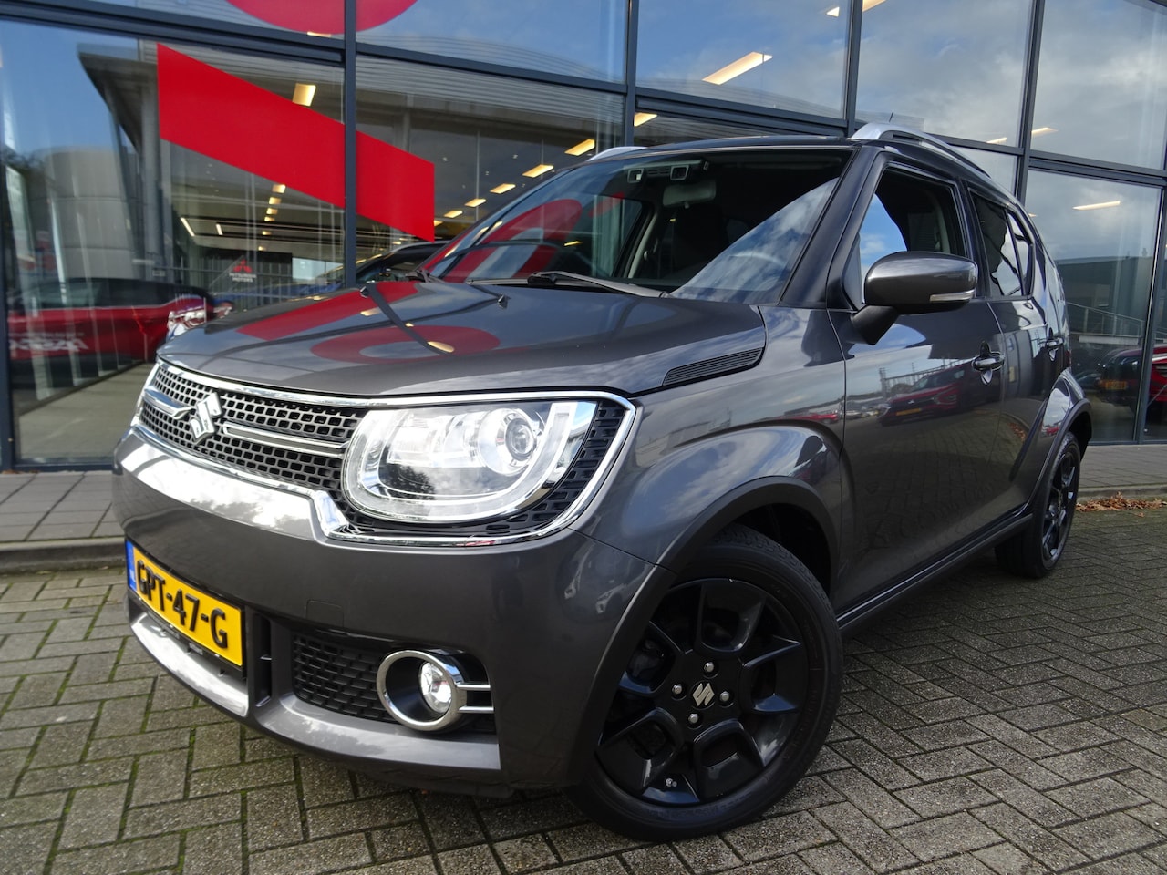 Suzuki Ignis - 1.2 Edition / NAVIGATIE / CAMERA / VOORSTOELEN VERWARMD / CLIMATE CONTROL - AutoWereld.nl