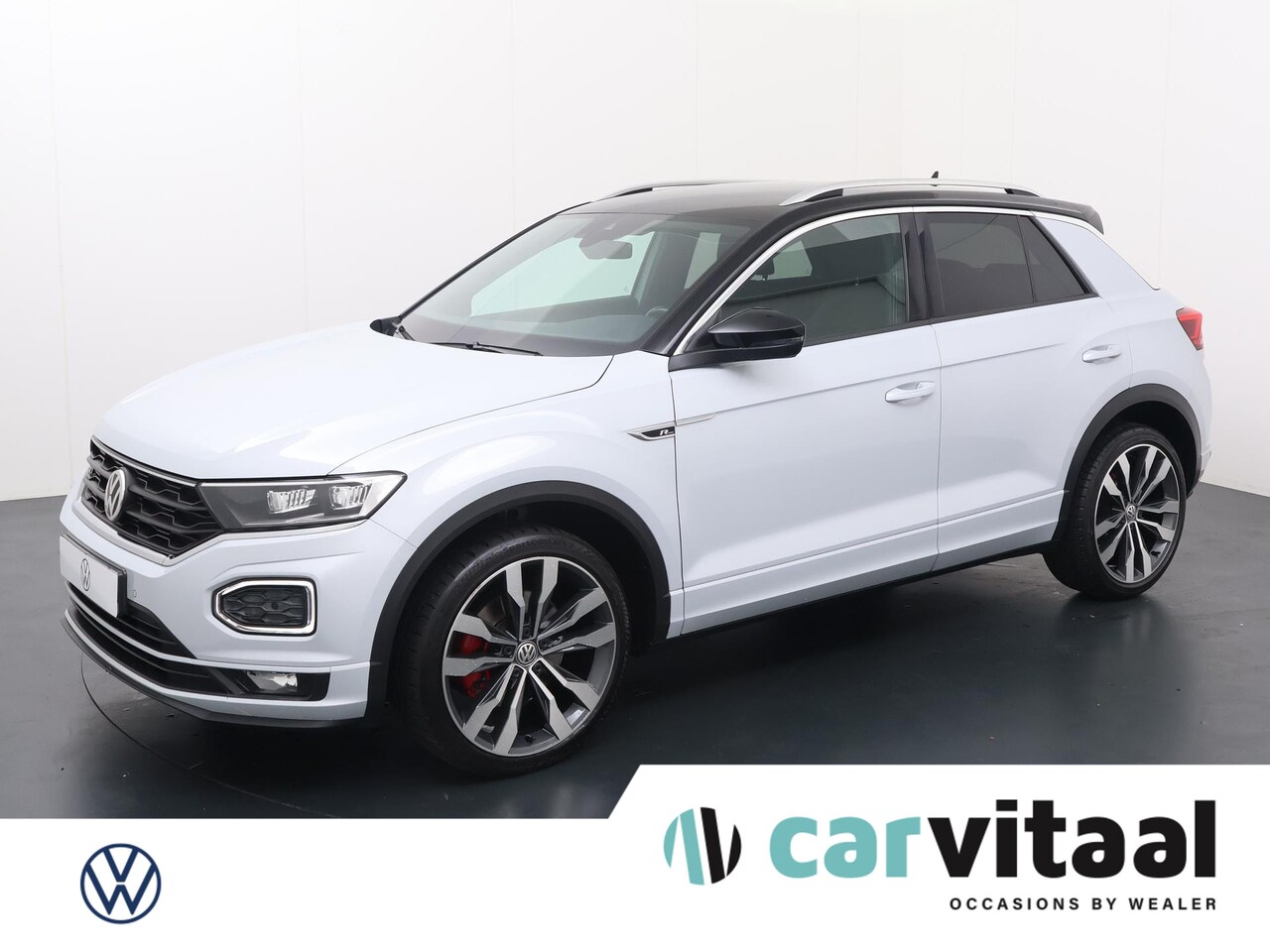 Volkswagen T-Roc - 1.5 TSI Sport Business R | 150 PK | Automaat | Navigatiesysteem | El. achterklep | - AutoWereld.nl