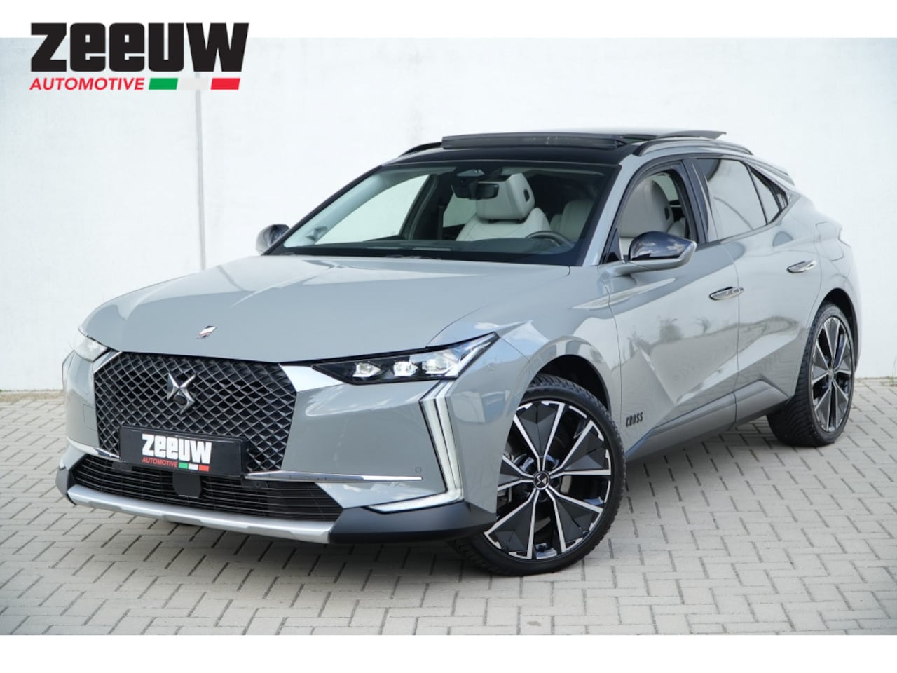 DS 4 - E-Tense 225 PK Cross Rivoli | Leder | Focal | Pano | HUD | 20" - AutoWereld.nl