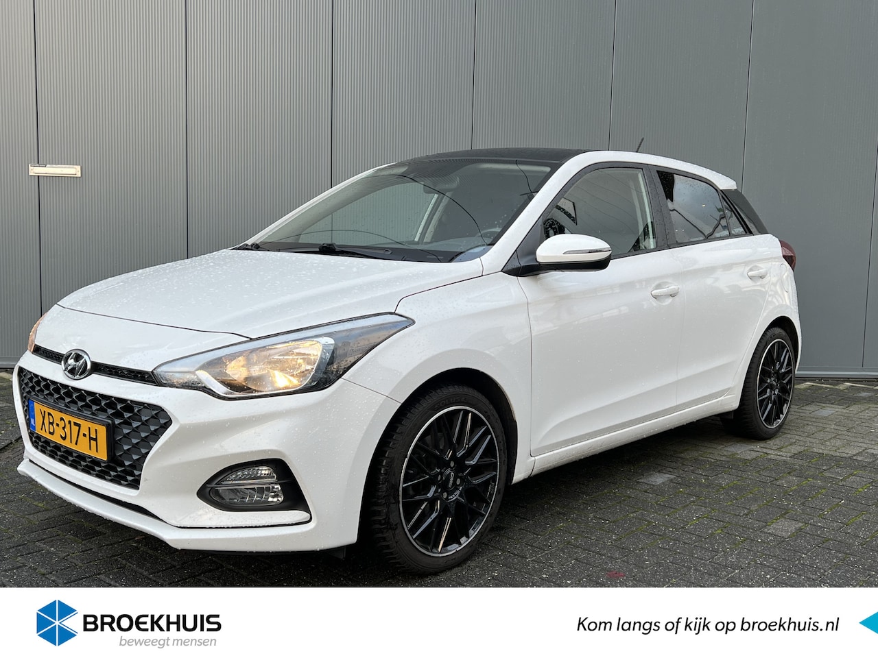 Hyundai i20 - 1.0 T-GDI 100pk Comfort | Trekhaak | Navigatie | Lichtmetalen velgen | Camera | Cruise con - AutoWereld.nl