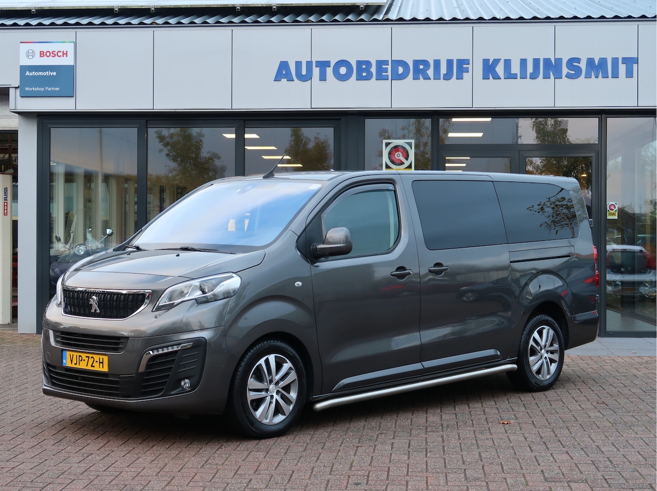 Peugeot Expert - 2.0 BlueHDI 180 Long Asphalt DC 2.0 BlueHDI 180 Long Asphalt DC - AutoWereld.nl