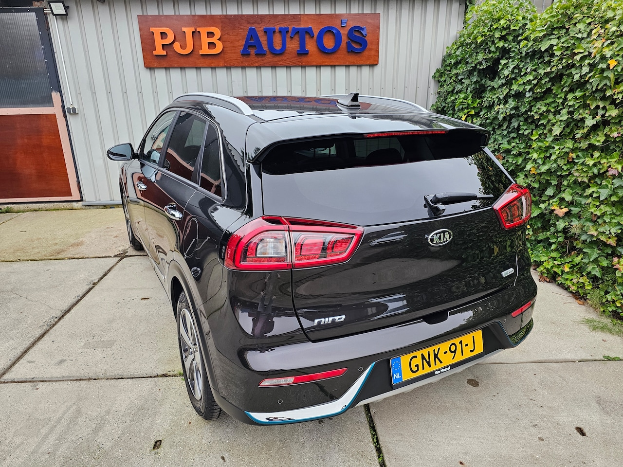 Kia Niro - 1.6 GDi PHEV DynamicPlusLine 1e eigenaar. Dealer onderhouden. Als nieuw!