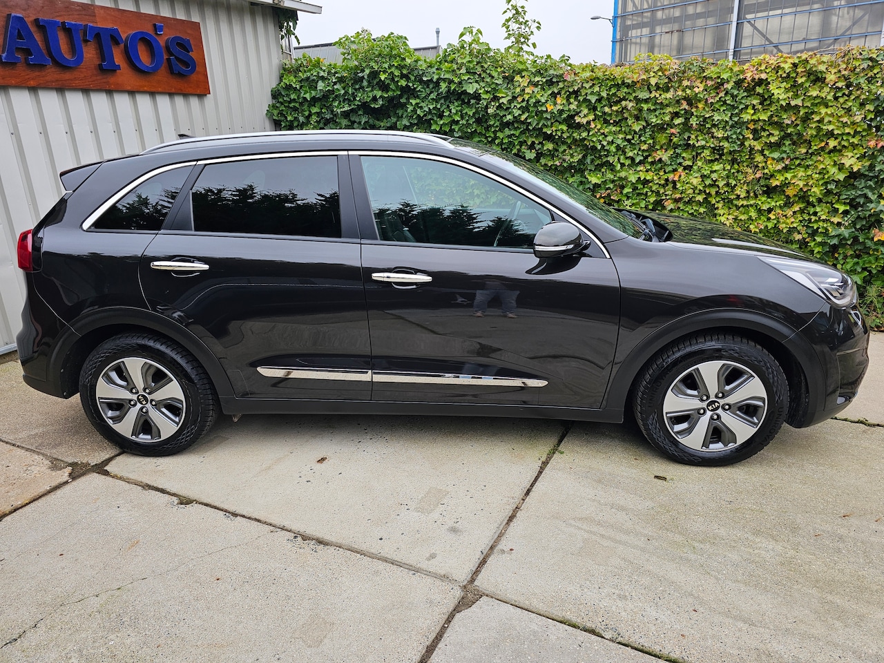 Kia Niro - 1.6 GDi PHEV DynamicPlusLine 1e eigenaar. Dealer onderhouden. Als nieuw!