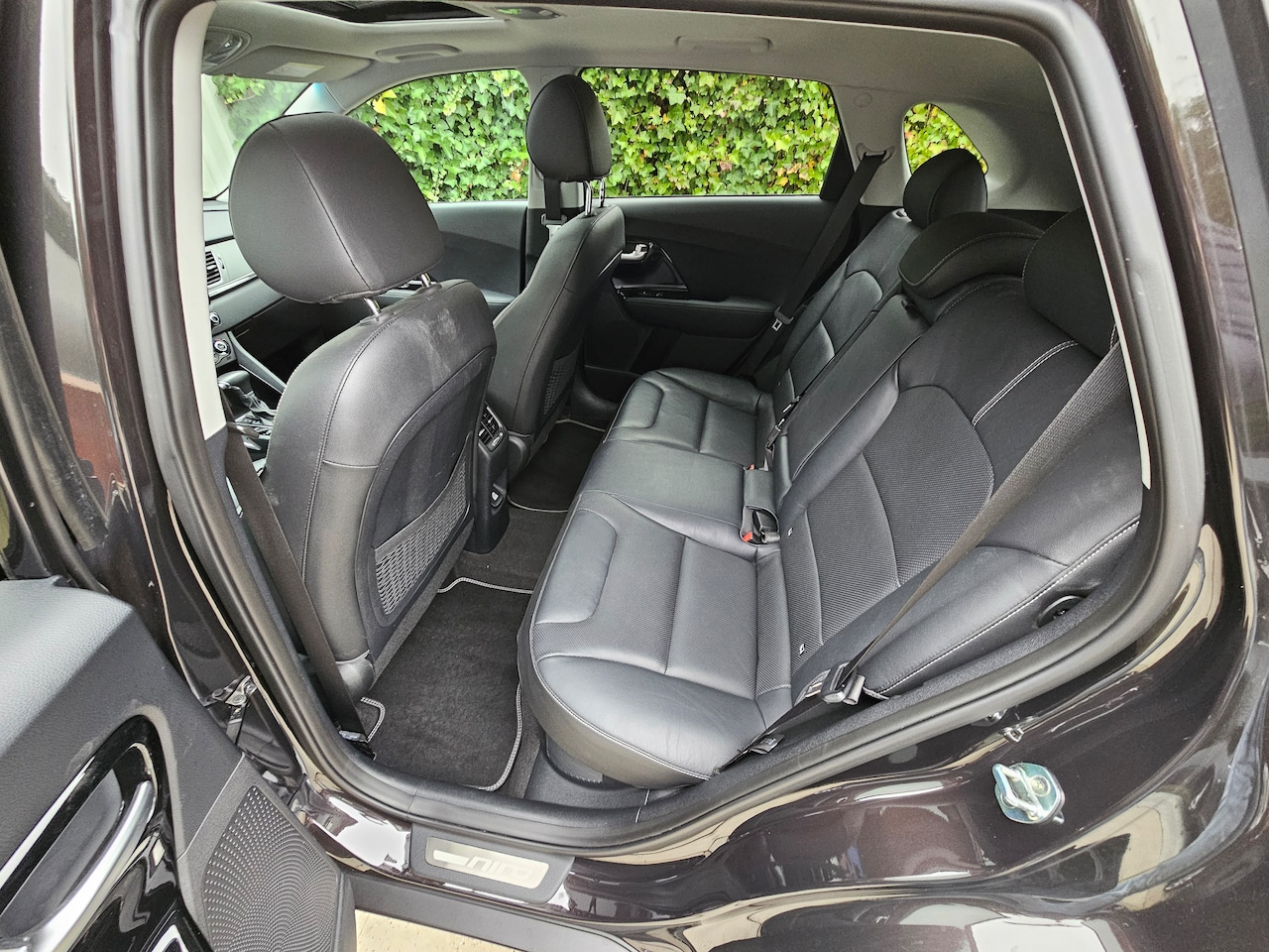 Kia Niro - 1.6 GDi PHEV DynamicPlusLine 1e eigenaar. Dealer onderhouden. Als nieuw!