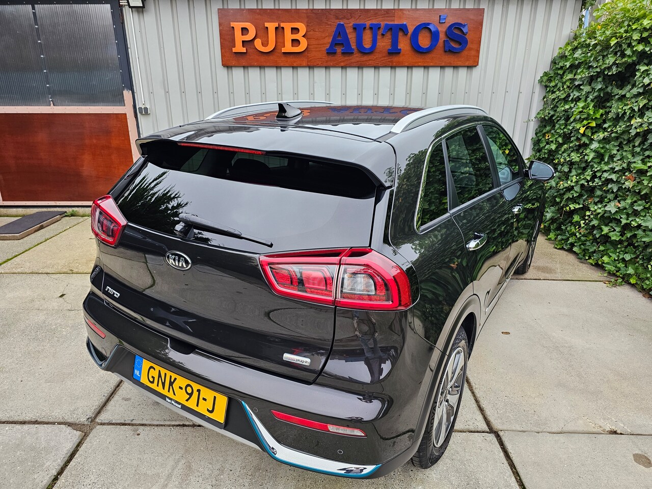 Kia Niro - 1.6 GDi PHEV DynamicPlusLine 1e eigenaar. Dealer onderhouden. Als nieuw!