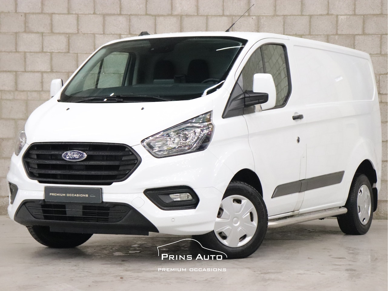 Ford Transit Custom - 280 2.0 TDCI L1H1 Trend |GROOT-SCHERM|TREKHAAK|CRUISE|BETIMMERING| - AutoWereld.nl