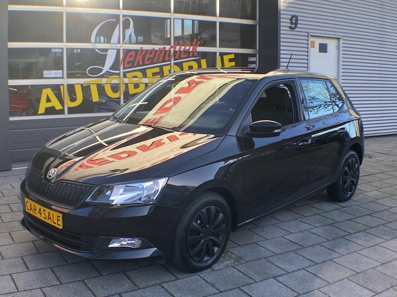 Skoda Fabia - 1.0 TSI Ambition - * 66.000 KM * I Airco I PDC I Comfort pakket I Dealer onderhouden - AutoWereld.nl