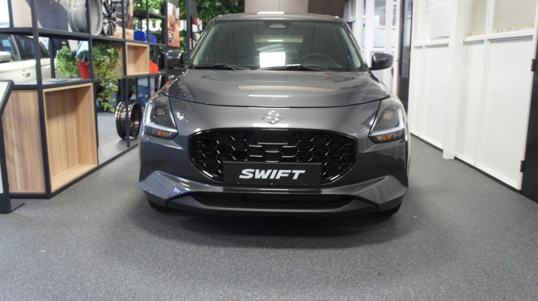 Suzuki Swift - 1.2 Select SmartHyb. - AutoWereld.nl