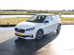 Skoda Fabia - 1.0 TSI DSG Style | CAMERA | CLIMA | STOEL & STUUR VERWARMING | PARKEERSENSOREN | CRUISE