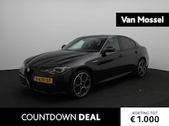 Alfa Romeo Giulia - Q4 2.0T 280pk AWD Veloce | Digital Cockpit | 19'' Velgen | Leder | Stoel + Stuurverwarming